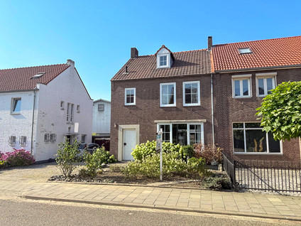 Stationsstraat 67