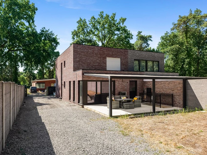 Grotewinkelstraat  3600 Genk 