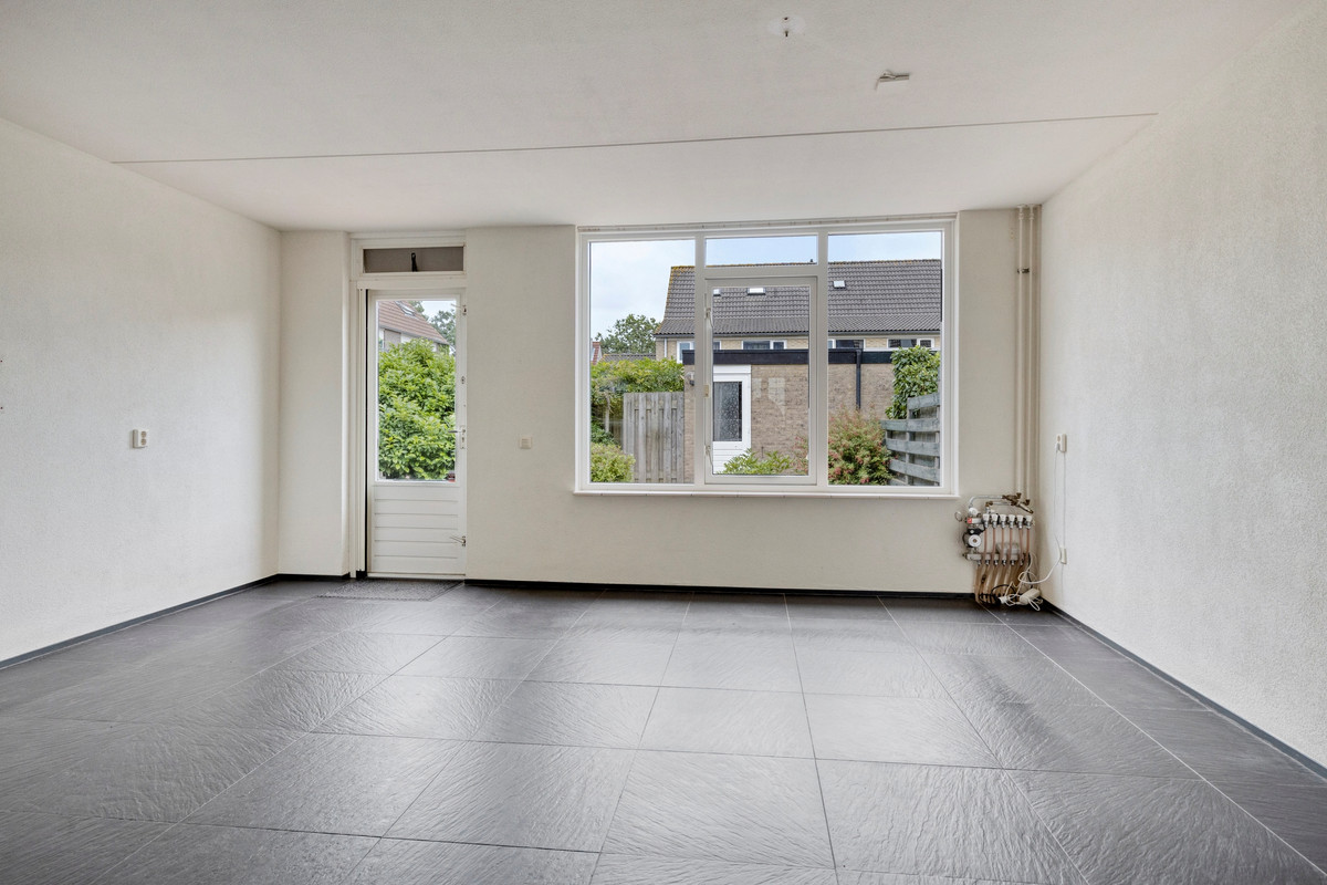 Hoekwoning te koop: Groenland 30, Vinkeveen