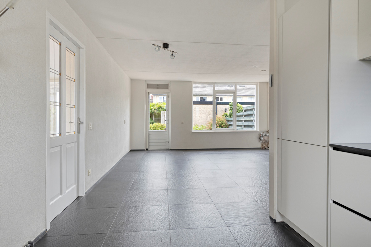 Hoekwoning te koop: Groenland 30, Vinkeveen