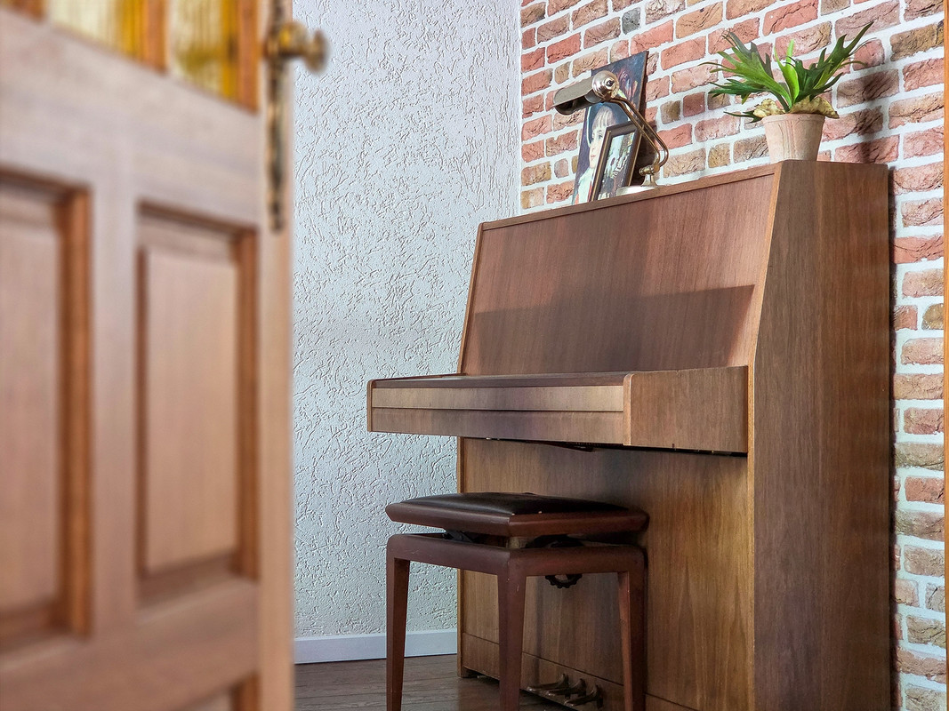 Twee-onder-één-kap te koop: Schipholtstraat 166, Enschede
