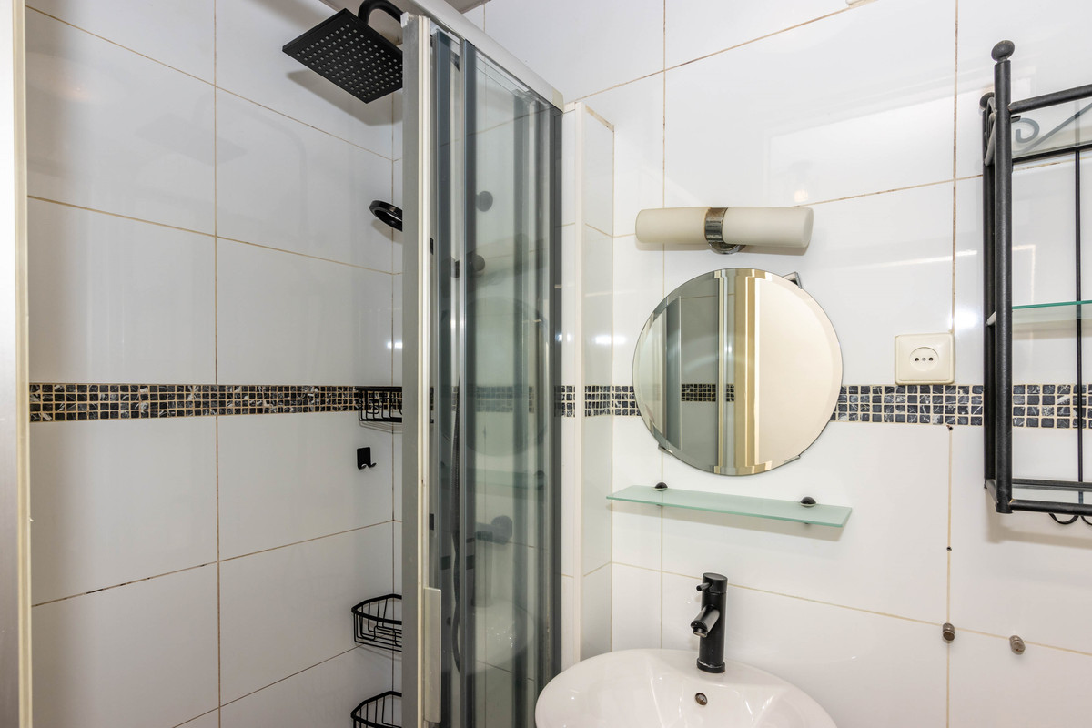 Studio te koop: Holysingel 210, Vlaardingen
