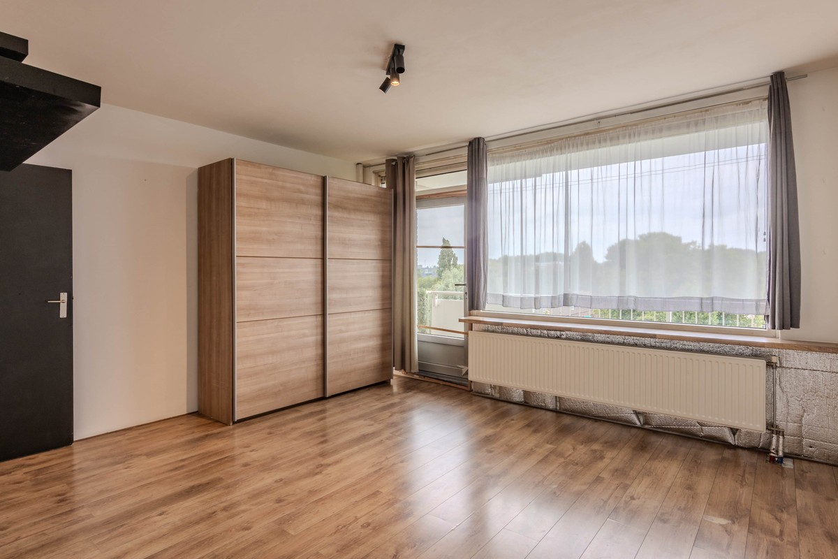 Studio te koop: Holysingel 210, Vlaardingen
