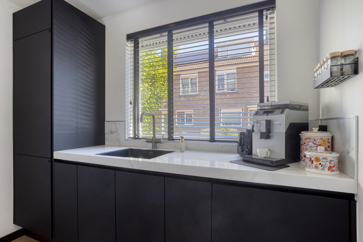 Tussenwoning te huur: Simon Vinkenoogstraat 5, Leiderdorp