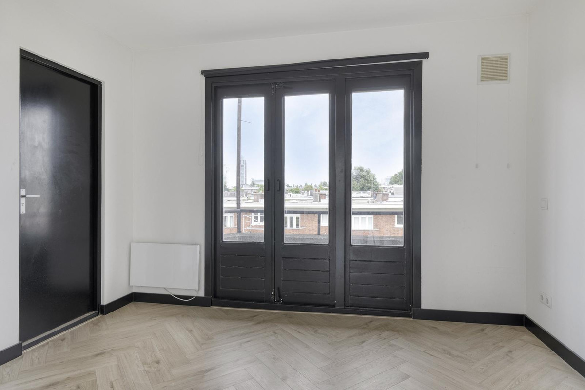 Studio te koop: Kinderdijkstraat 94-4, Amsterdam