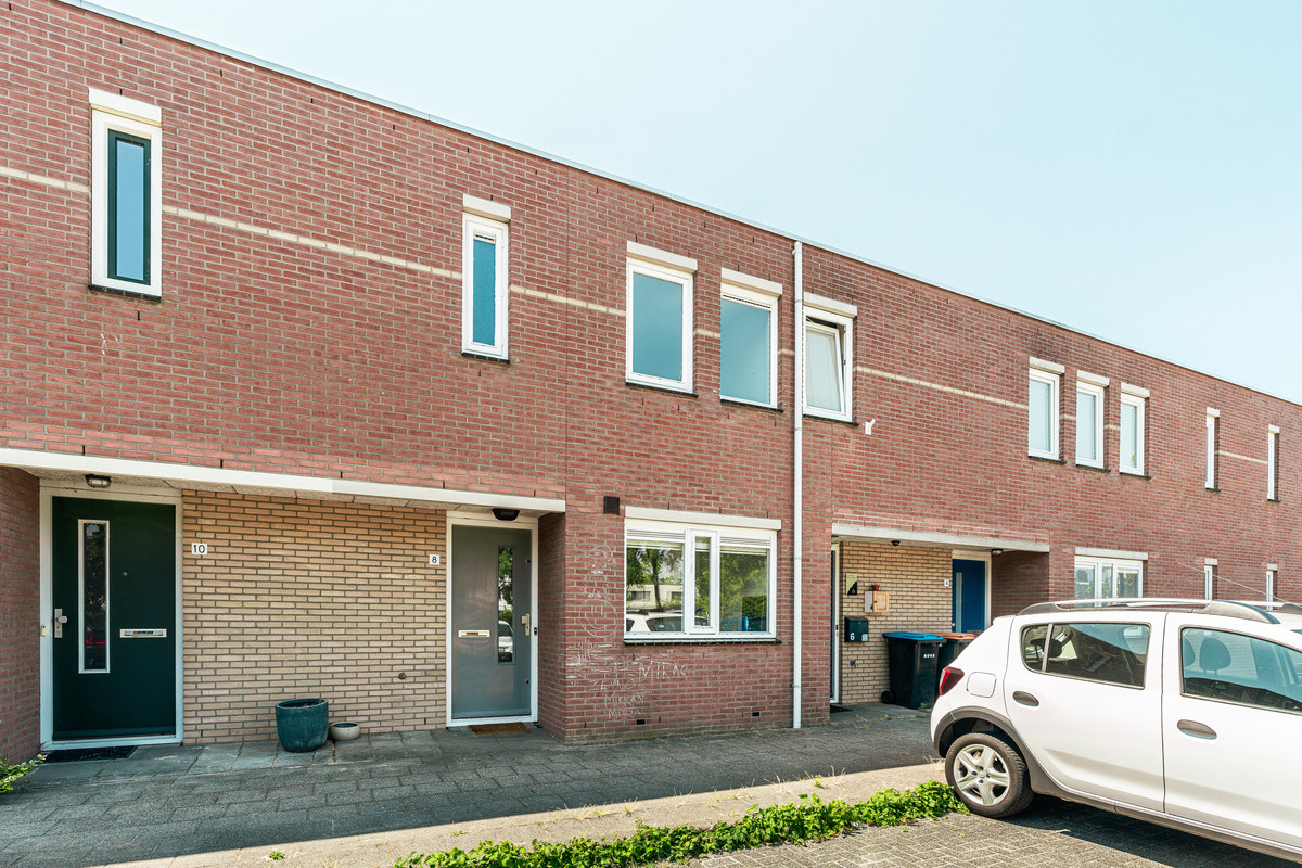 4-phòng nhà & gia đình đơn diện tích 83 m²