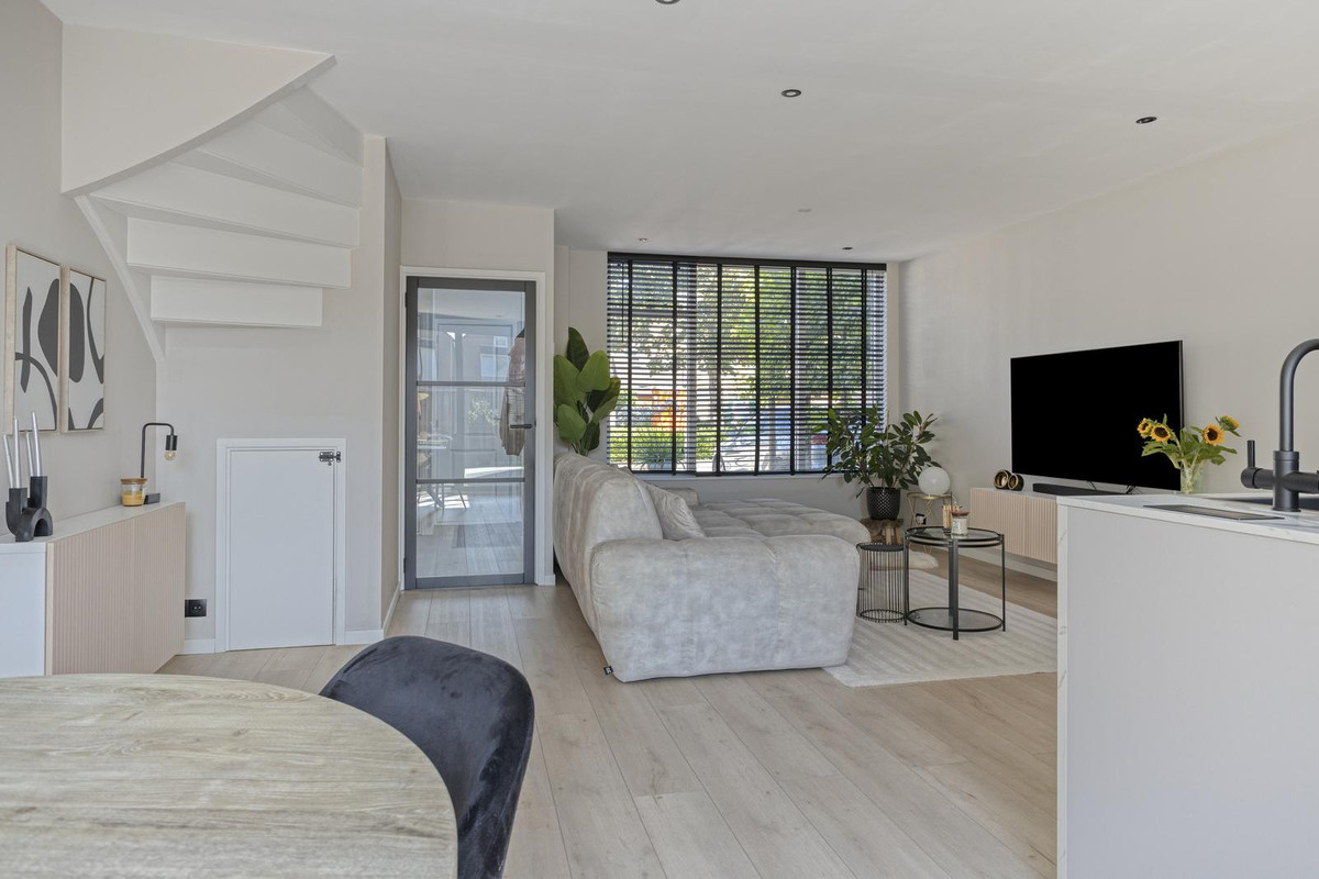 Tussenwoning te koop: de Hazelaar 32, Hoogerheide