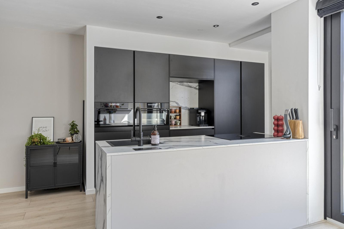 Tussenwoning te koop: de Hazelaar 32, Hoogerheide