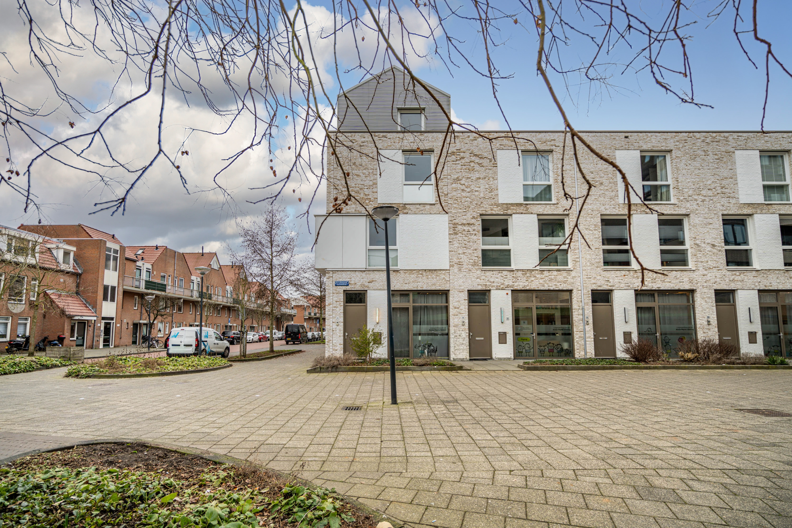 Arubapad 1, Leiden