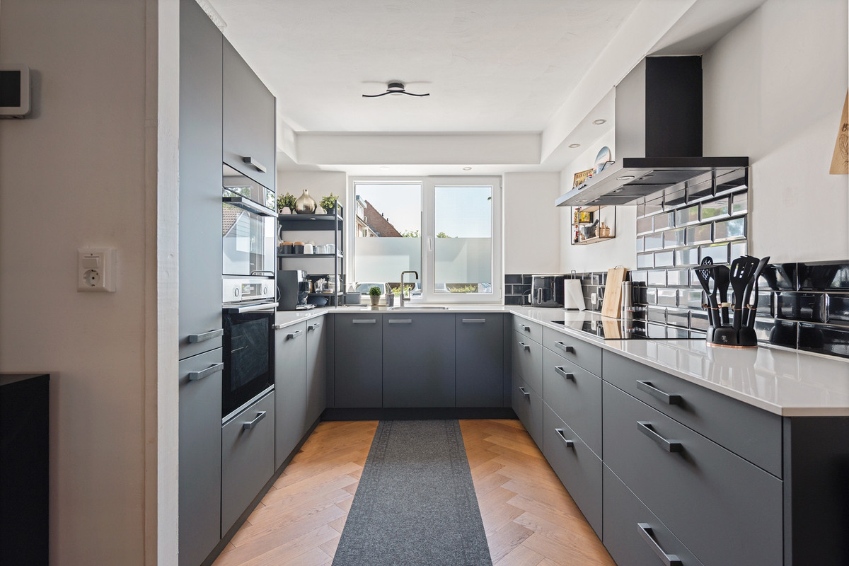 Tussenwoning te koop: Händelstraat 10, Schijndel