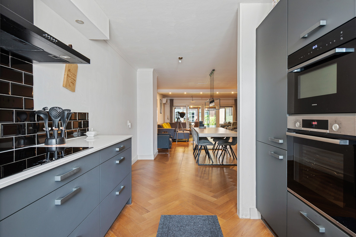 Tussenwoning te koop: Händelstraat 10, Schijndel