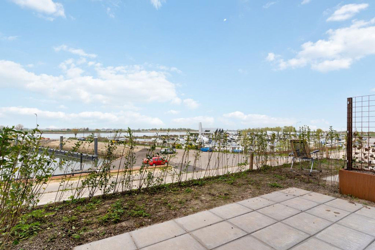 Appartement te huur: Dorpsstraat 16, Streefkerk