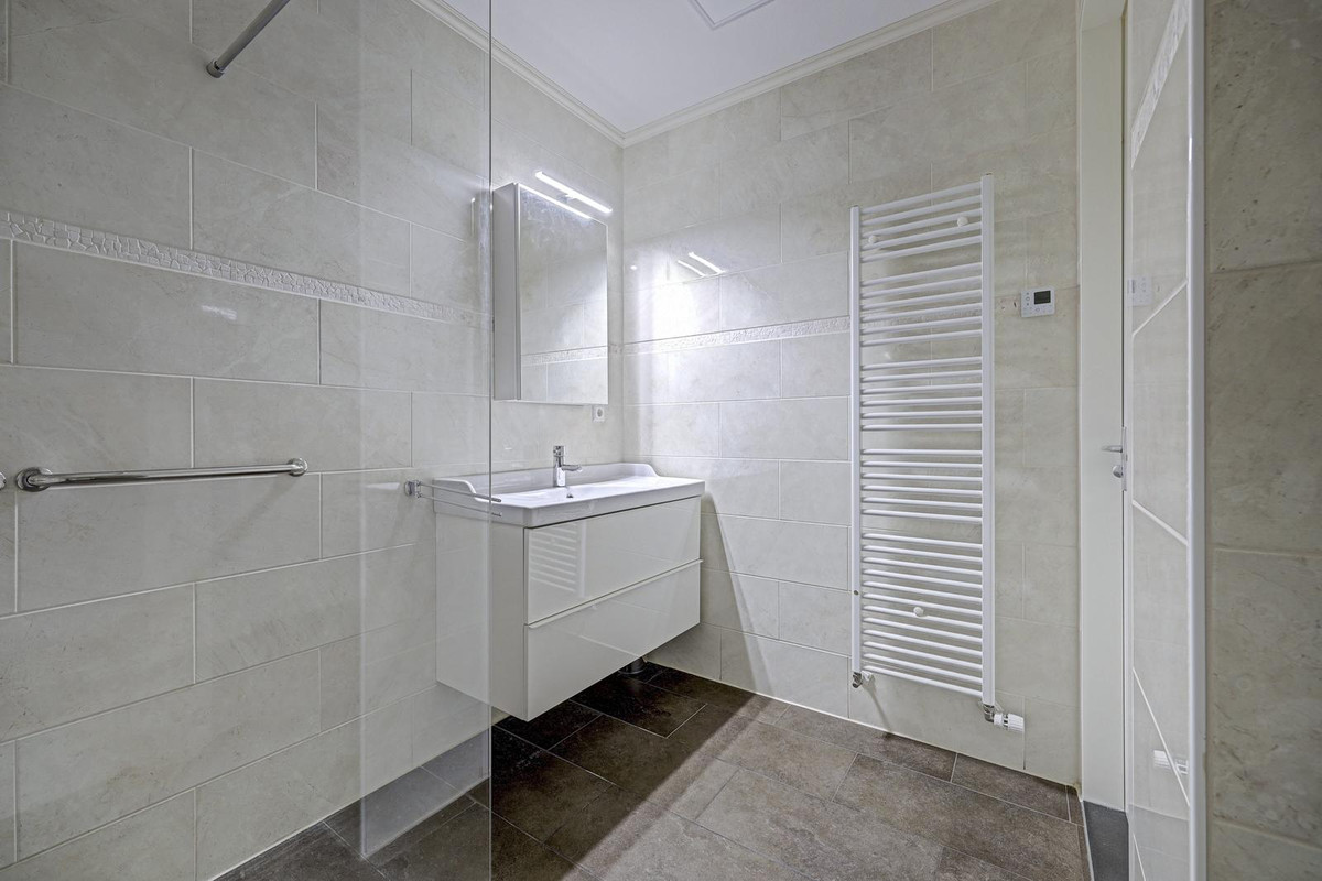 Appartement te koop: Ranonkelstraat 153, Spijkenisse