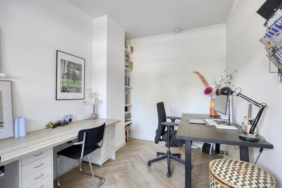 Tussenwoning te koop: Ouverturelaan 96, Krimpen Aan Den Ijssel