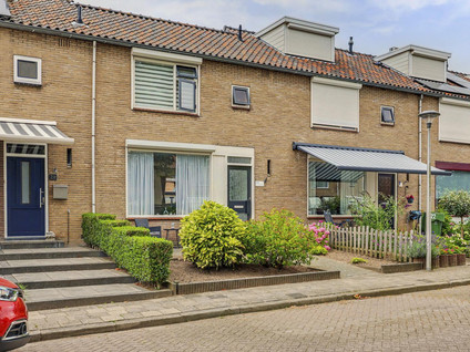 Molenlaan 24