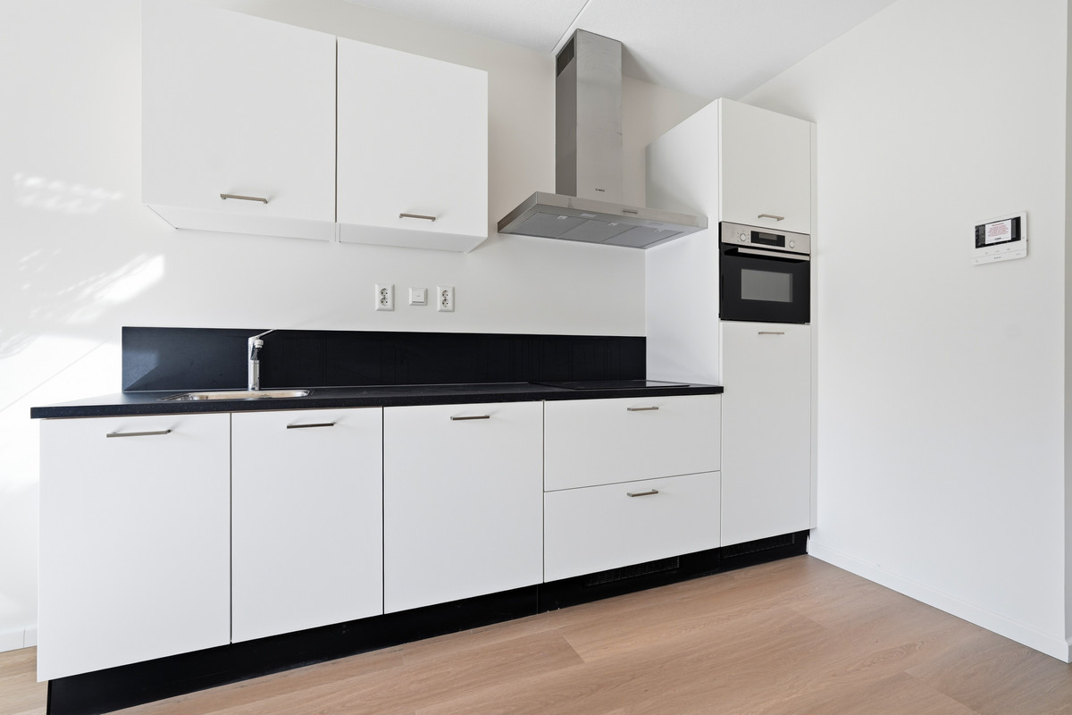 Appartement te huur: Eiffelstraat 317, Hoofddorp