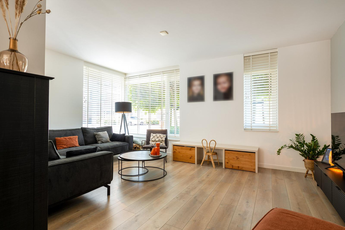 Hoekwoning te koop: Oester 23, Bergen Op Zoom