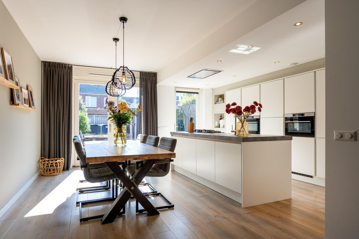 Hoekwoning te koop: Oester 23, Bergen Op Zoom