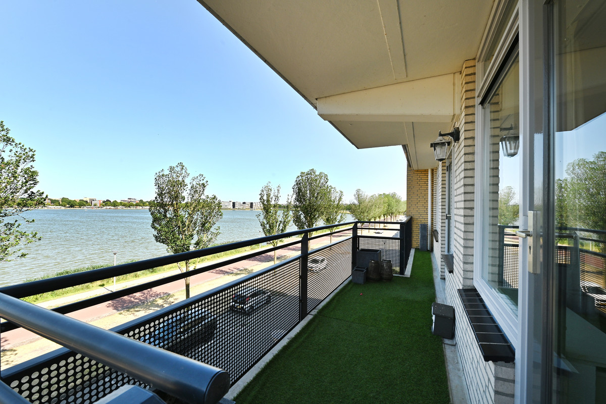 Appartement te koop: Boeieraak 44, Bergen Op Zoom