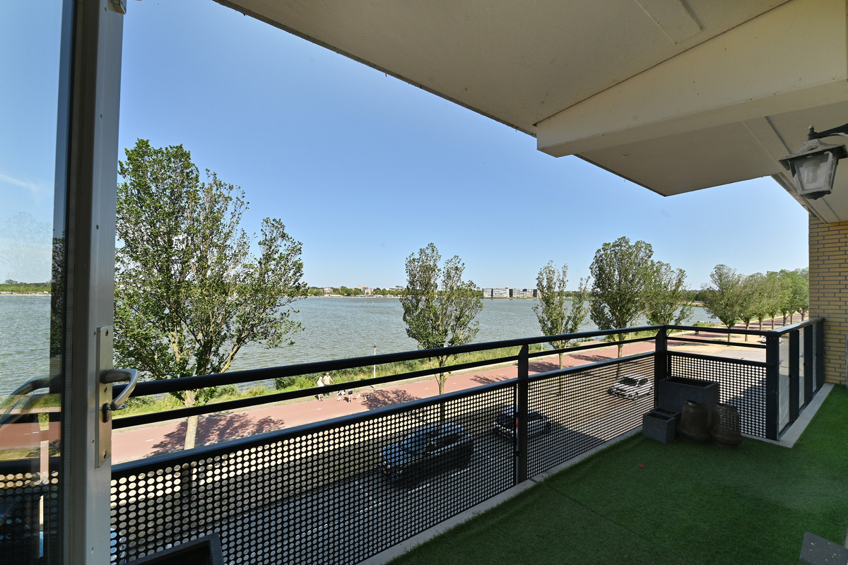 Appartement te koop: Boeieraak 44, Bergen Op Zoom