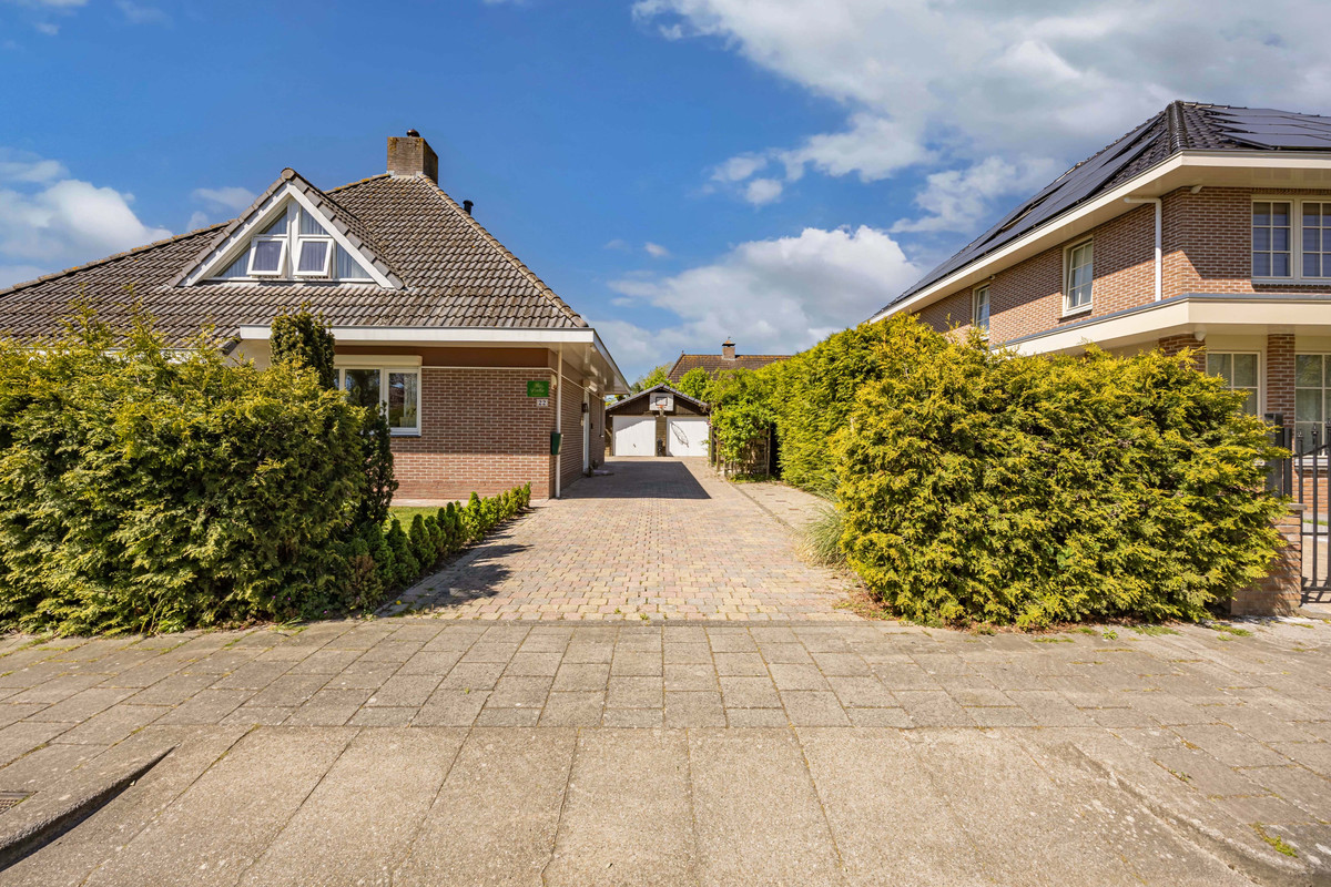 Vrijstaande woning te koop: Trompenburgh 22, Lelystad