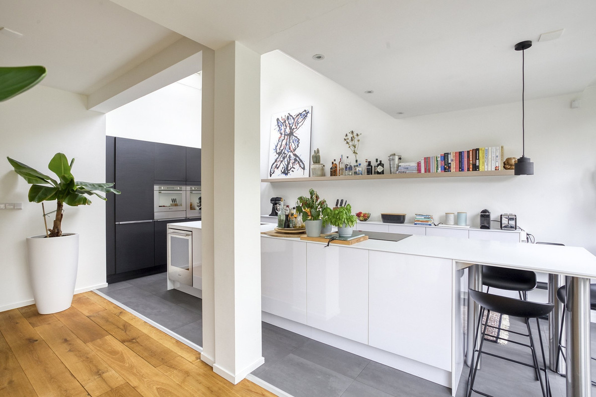 Tussenwoning te huur: Breedveldsingel 88, Rotterdam