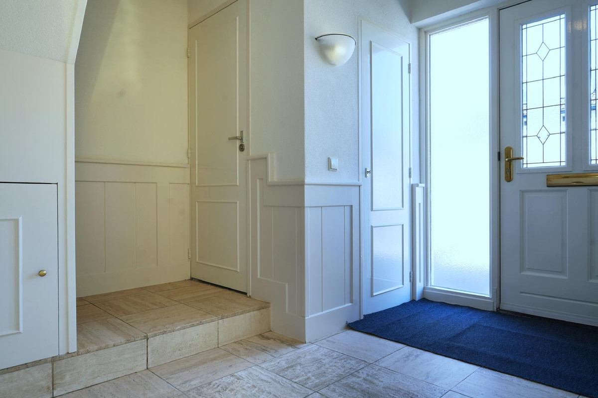 Hoekwoning te koop: Van de Zwaluwestraat 1, Made