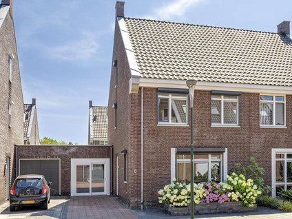 Vrouwkespad 8