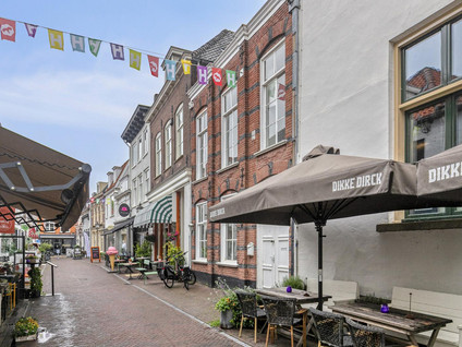 Hondegatstraat 2