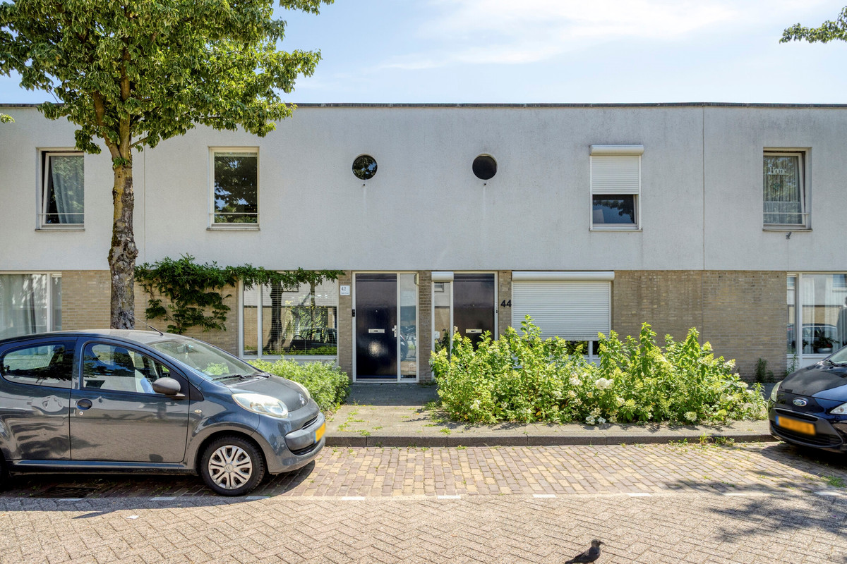 4-phòng nhà & gia đình đơn diện tích 83 m²