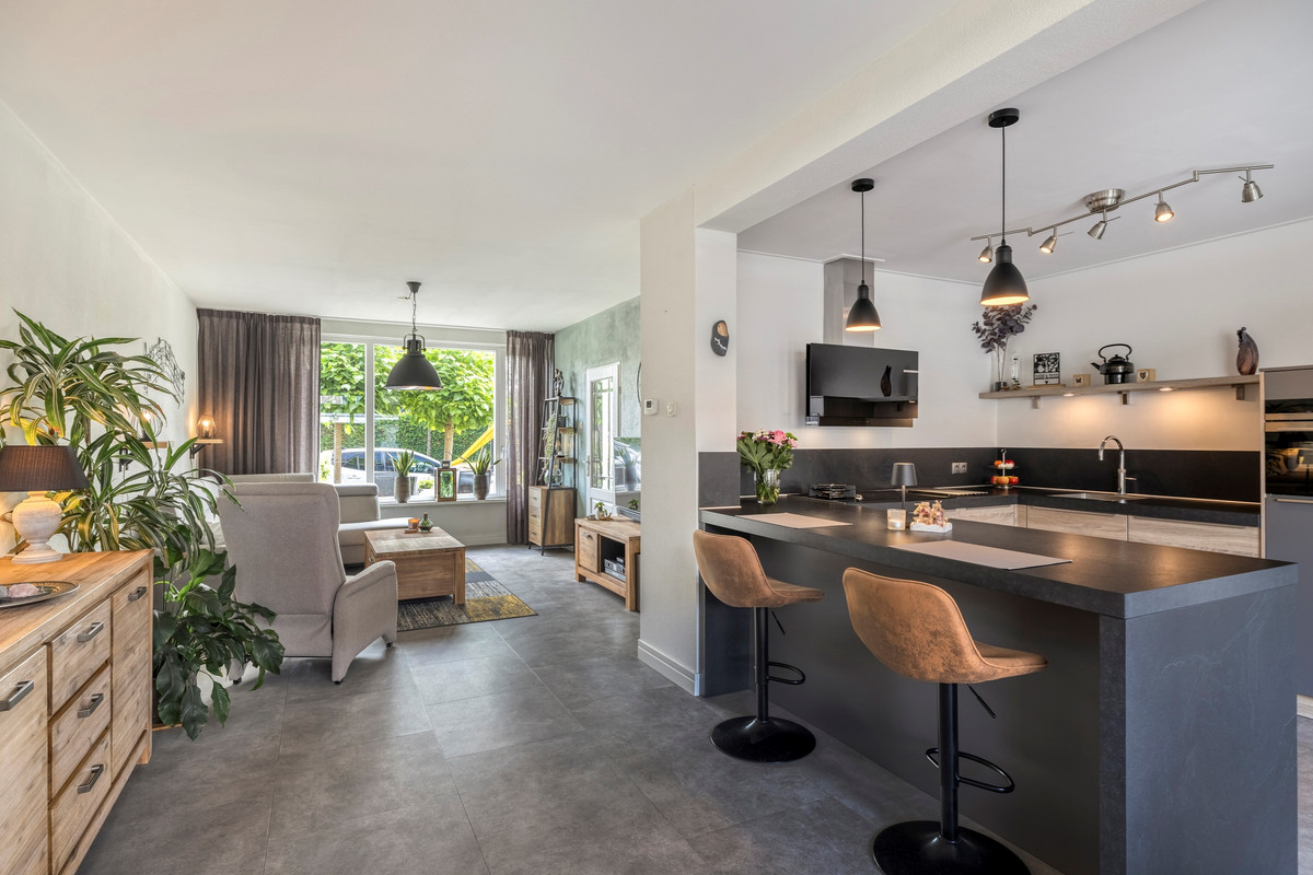 Tussenwoning te koop: Vlierstraat 10, Steenbergen