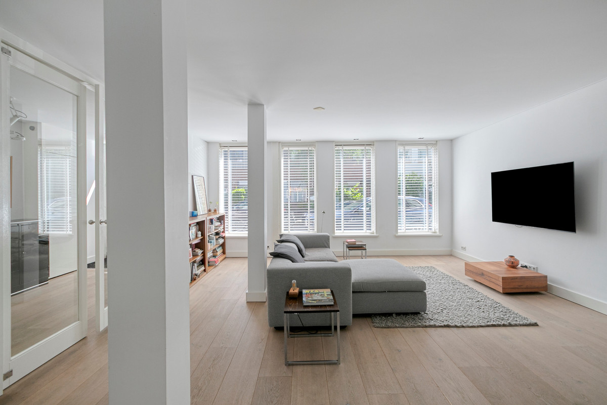 Hoekwoning te koop: Nieuwe Karselaan 46, Amstelveen
