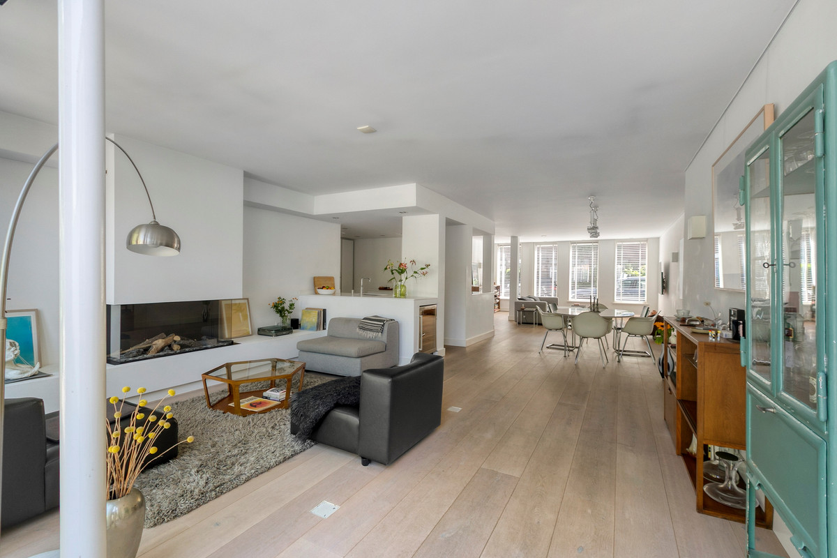 Hoekwoning te koop: Nieuwe Karselaan 46, Amstelveen