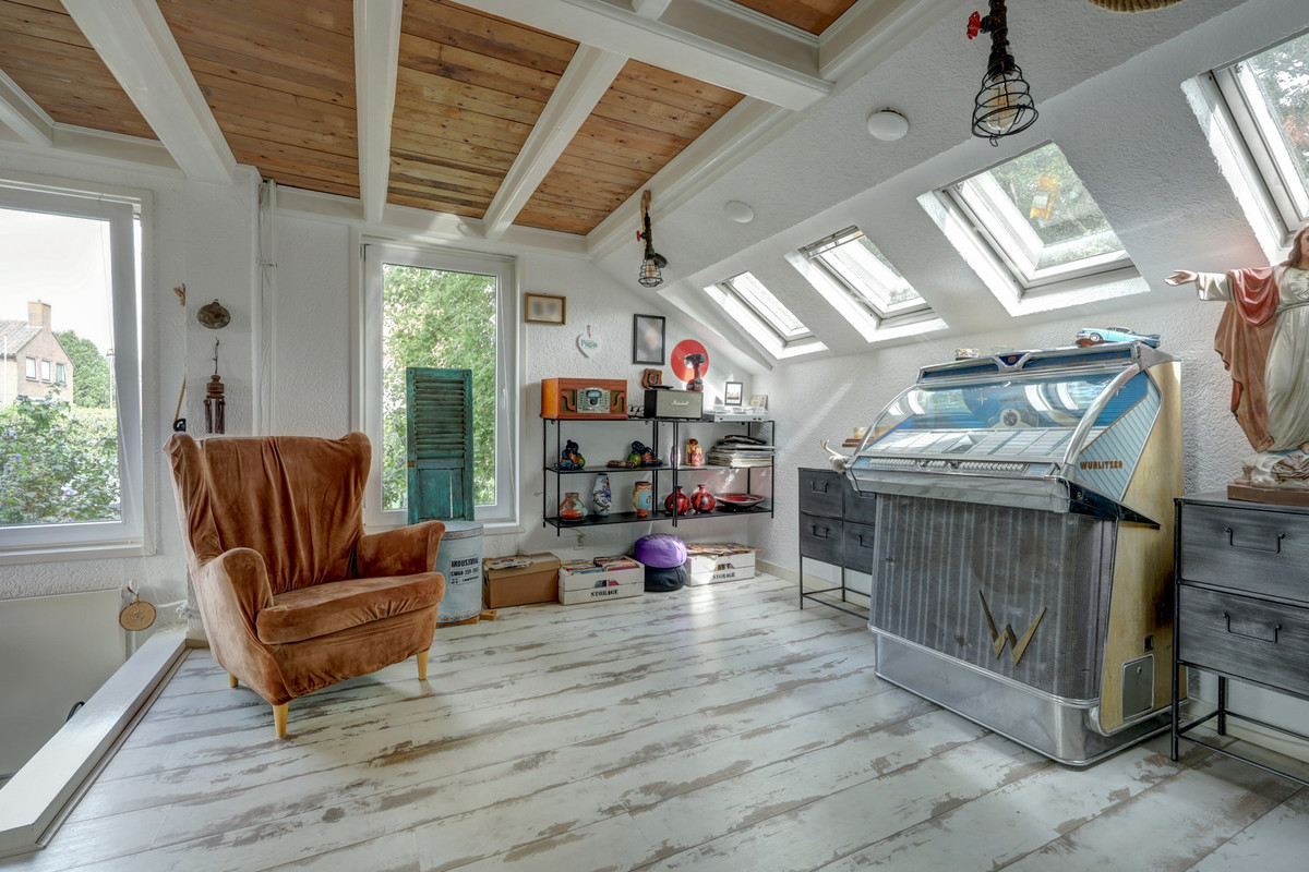 Vrijstaande woning te koop: Molenstraat 45, Strijen