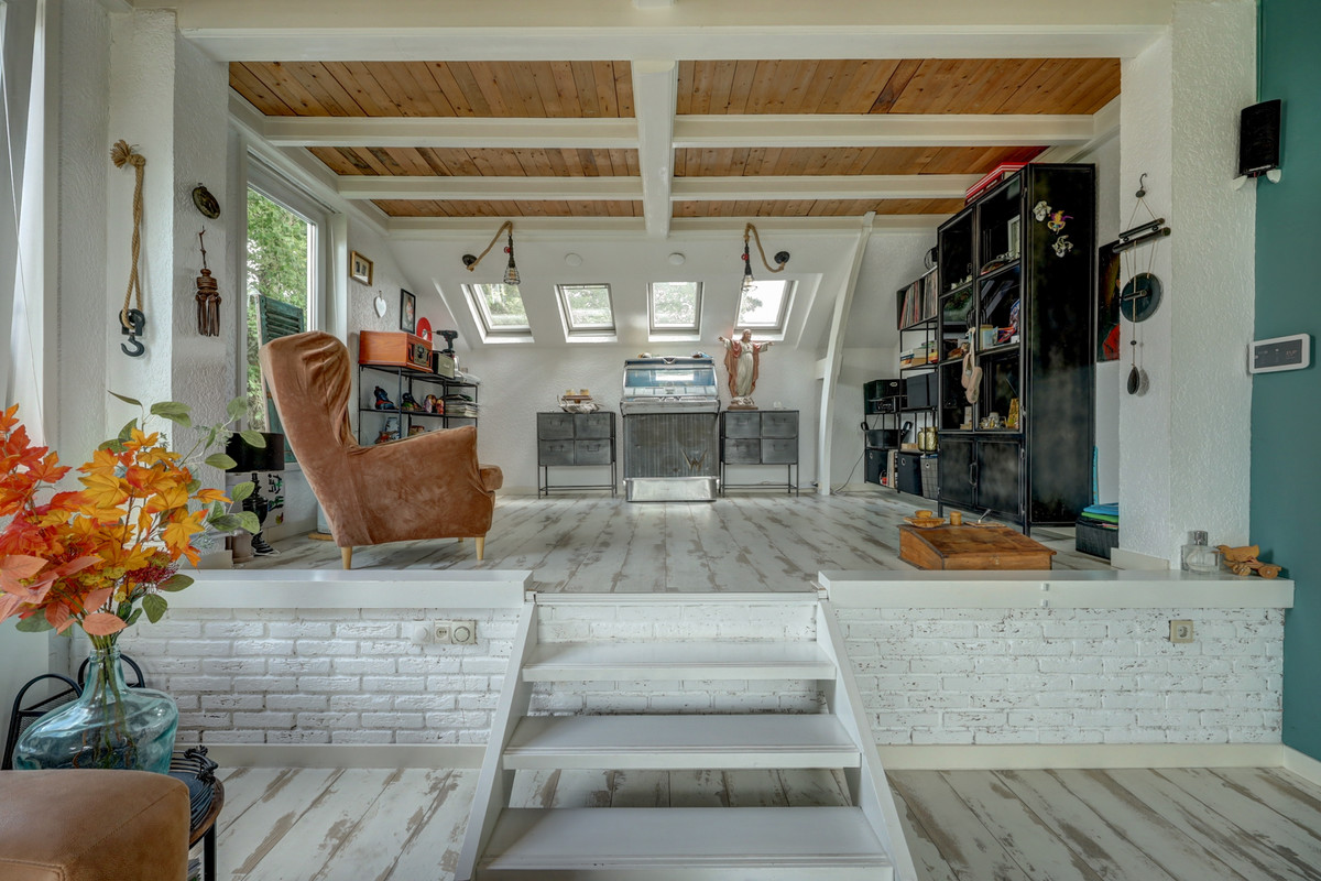 Vrijstaande woning te koop: Molenstraat 45, Strijen
