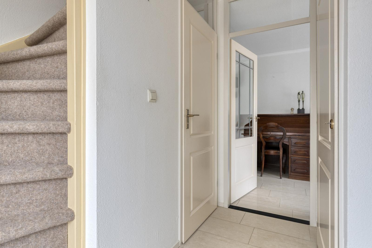 Tussenwoning te koop: Hoefijzer 6, Bergen Op Zoom