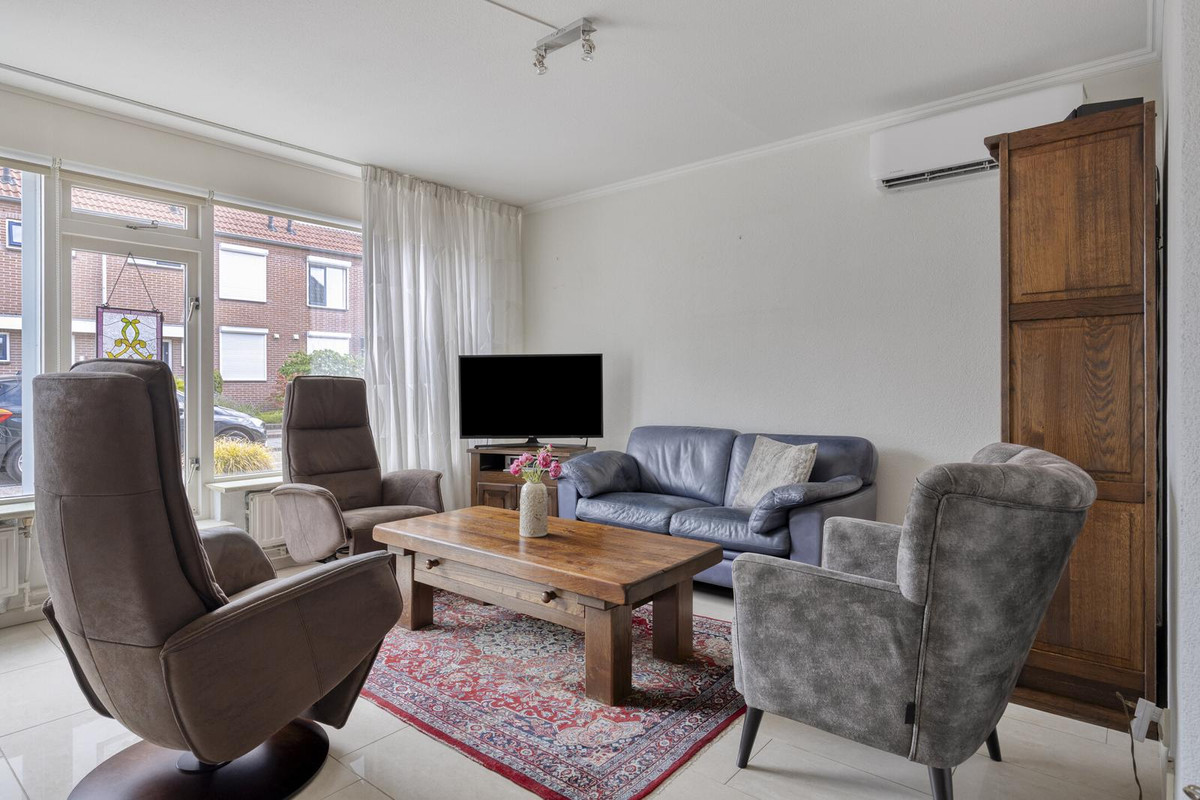 Tussenwoning te koop: Hoefijzer 6, Bergen Op Zoom