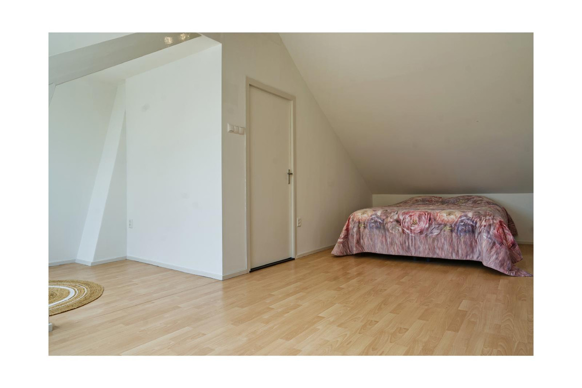 Hoekwoning te koop: Van de Zwaluwestraat 1, Made