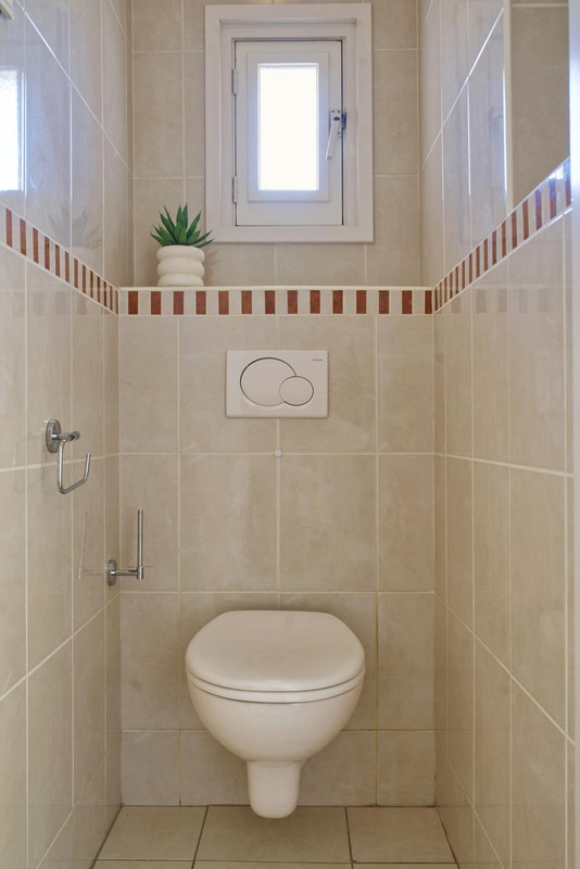 Hoekwoning te koop: Van de Zwaluwestraat 1, Made