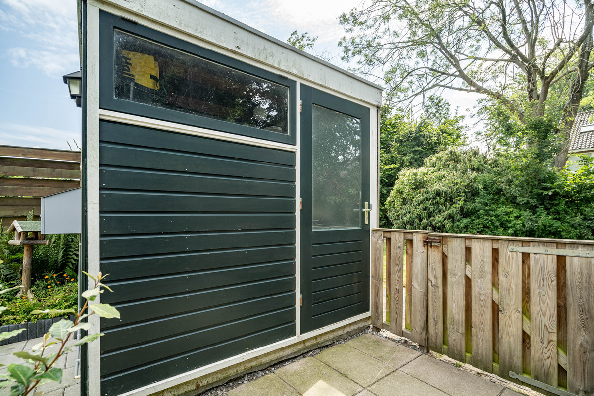 Tussenwoning te koop: Van Der Kamlaan 71, Delft