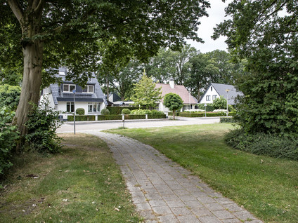Kervellaan 10