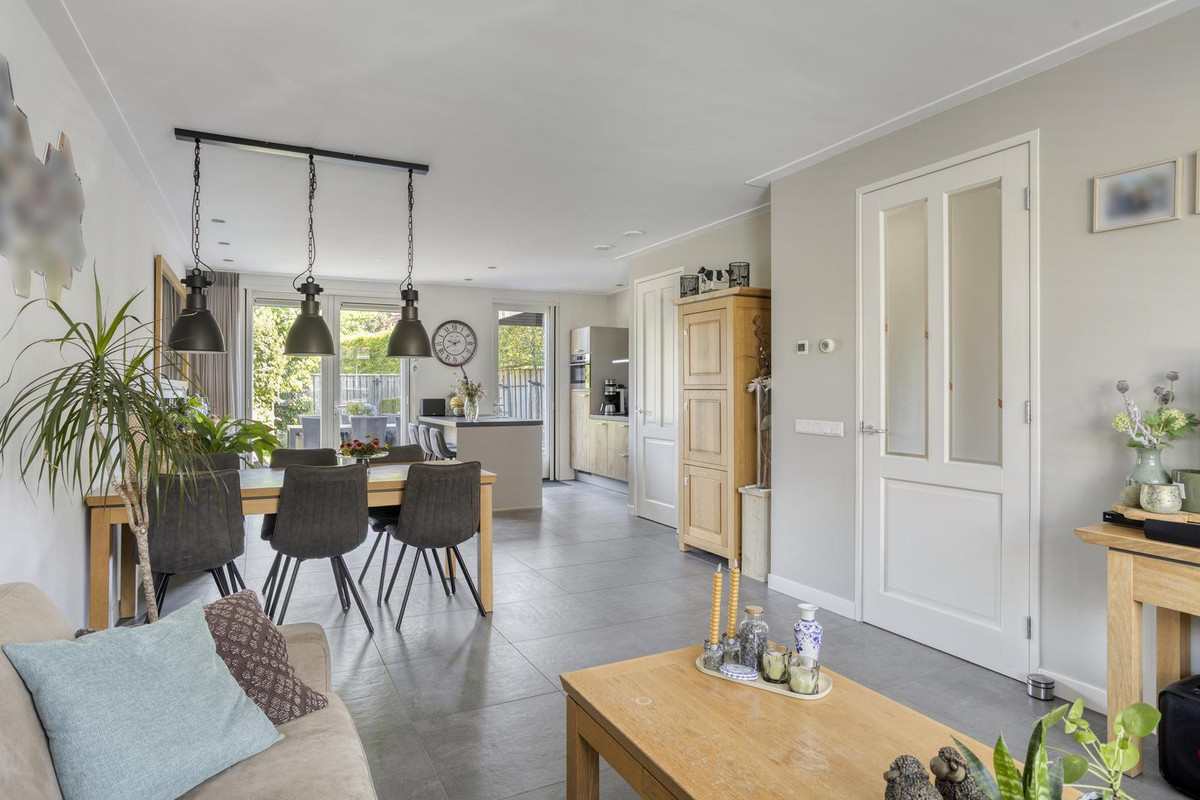 Hoekwoning te koop: Molenstraat 50, Gilze