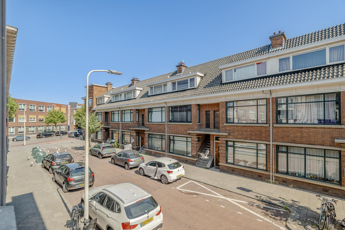 Appartement te koop: Gabriël Metsustraat 9, 'S-Gravenhage