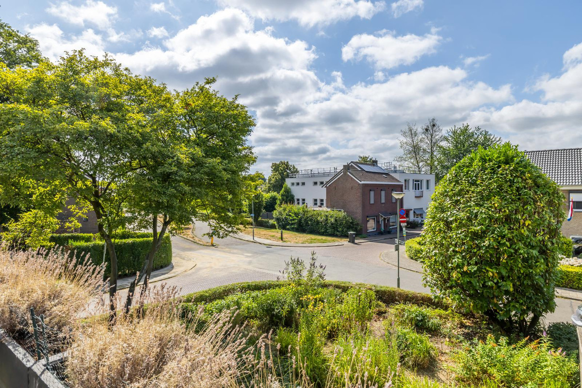 Hoekwoning te koop: Drossaertweide 67, Oirsbeek