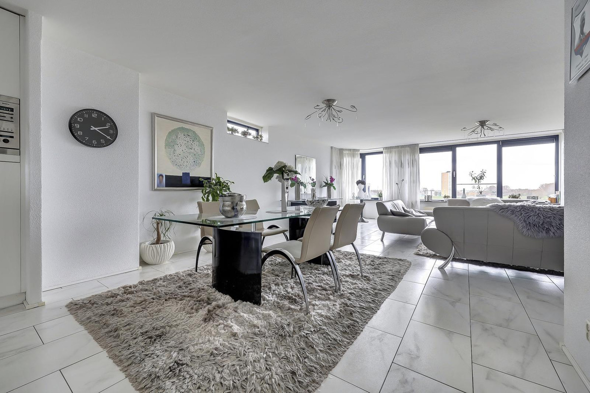 Appartement te koop: Maasboulevard 44B, Spijkenisse