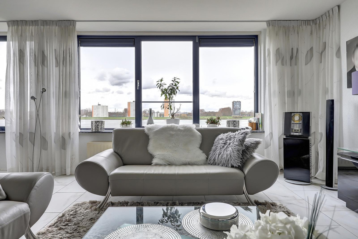 Appartement te koop: Maasboulevard 44B, Spijkenisse