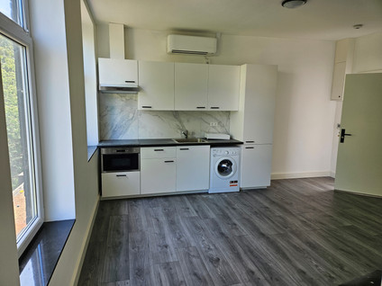 studios te huur op Geleenstraat 104D