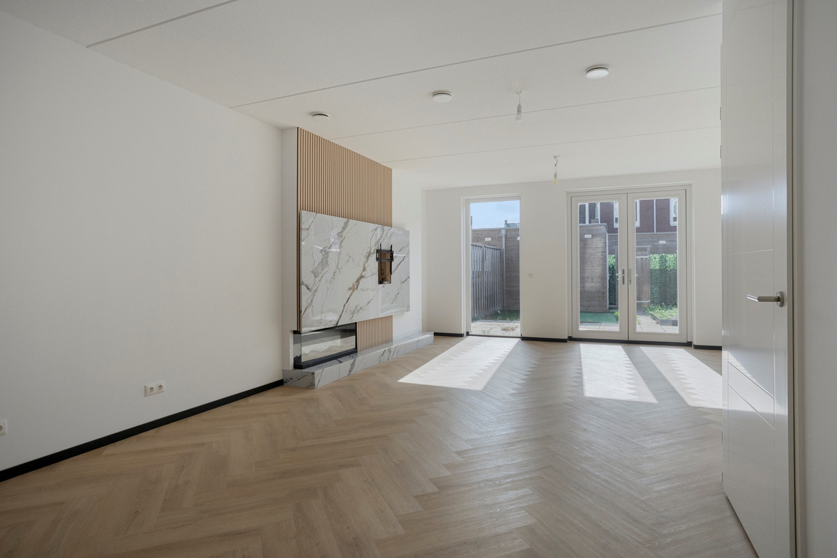 Tussenwoning te huur: Hondsdraf 20, Bodegraven
