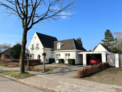 Oude Postelseweg 23