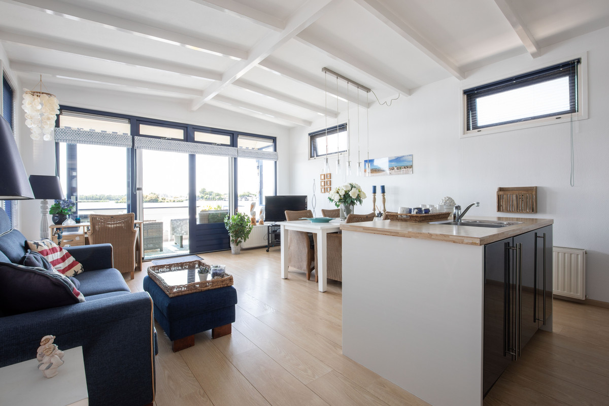Woning te koop: Uiterweg 27WS32, Aalsmeer